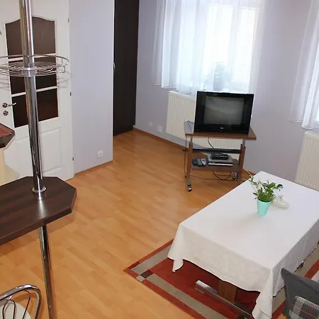 - Restaurace Duo Guest house
